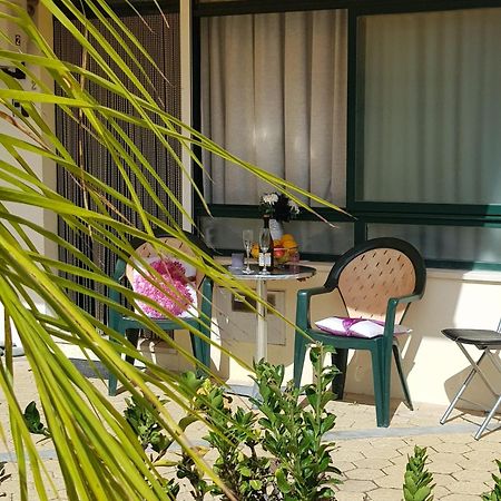 Apartment Sunshine - Golfplayer And Holidays Лагуш Екстер'єр фото